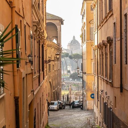 Deza Cozy Place In Monti Apartment Roma Exterior foto